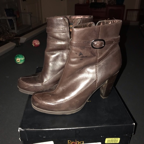 Reba booties - Picture 2 of 6
